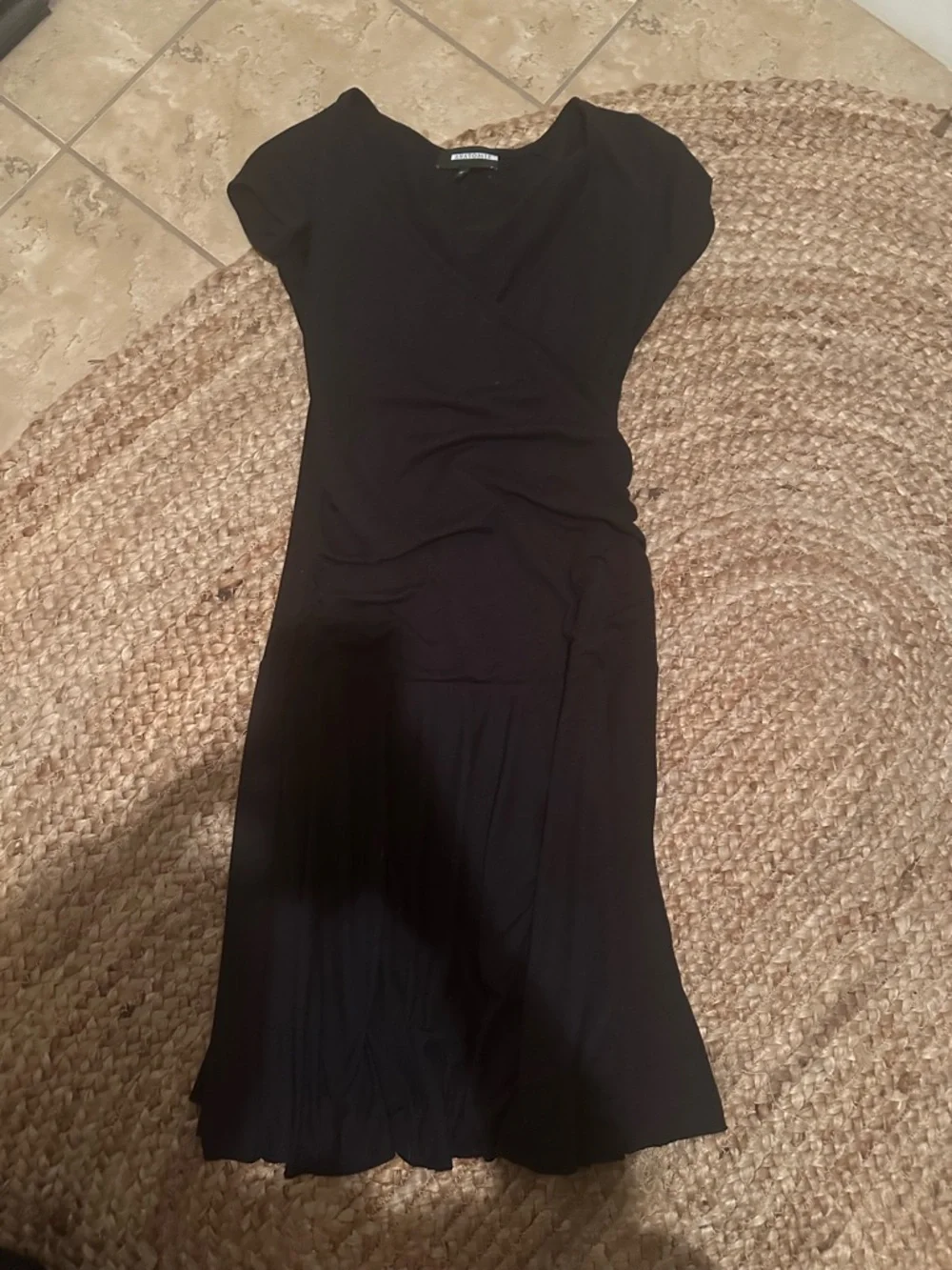 BLACK MIDI DRESS - Picture 2 of 4
